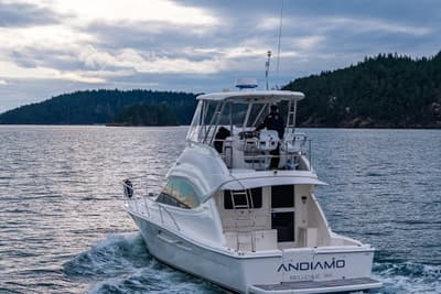 BOATZON | Riviera 37 Flybridge 2004 BOATZON | Riviera 37 Flybridge 2004