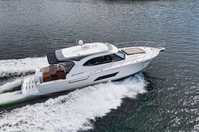BOATZON | Riviera 445 SUV 2016