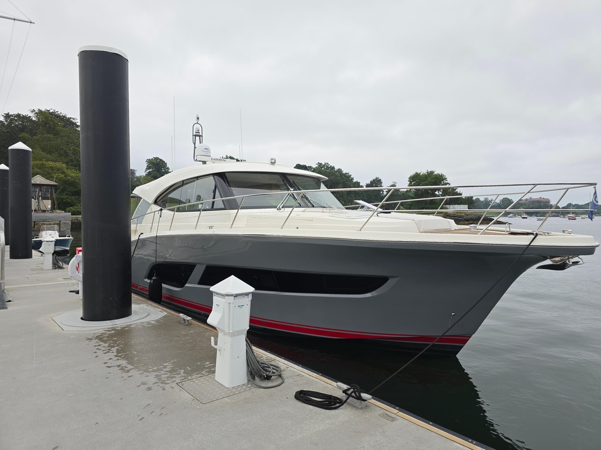 2022 Riviera 505 SUV - Sold Boat