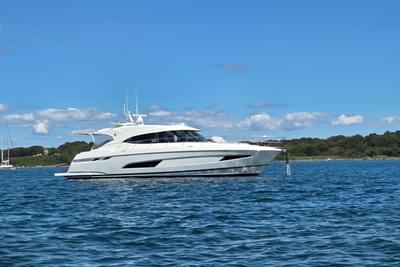 BOATZON | Riviera 5400 Sport Yacht 2019