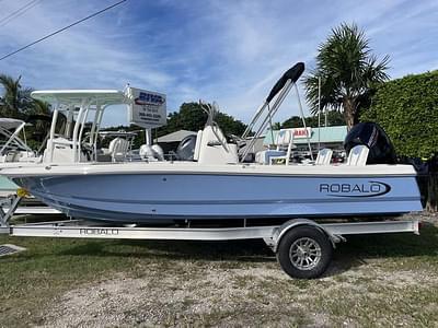 BOATZON | Robalo 206 Cayman 2024 BOATZON | Robalo 206 Cayman 2024