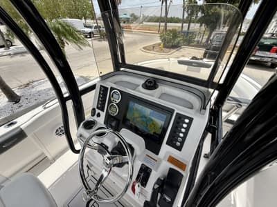 BOATZON | Robalo 222 EXPLORER 2024