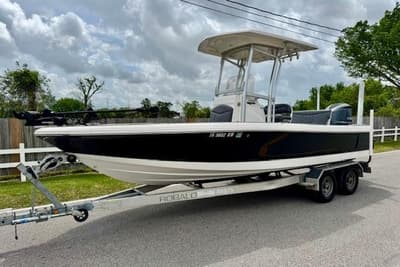 BOATZON | Robalo 226 Cayman 2015