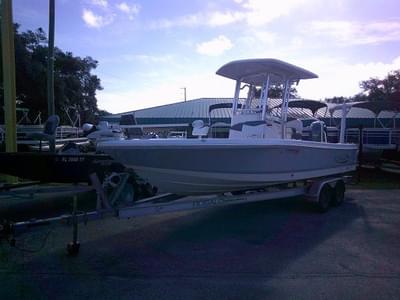 BOATZON | Robalo 226 Cayman 2019