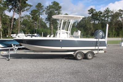 BOATZON | Robalo 226 Cayman 2023