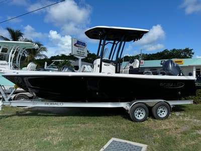 BOATZON | Robalo 226 Cayman 2024