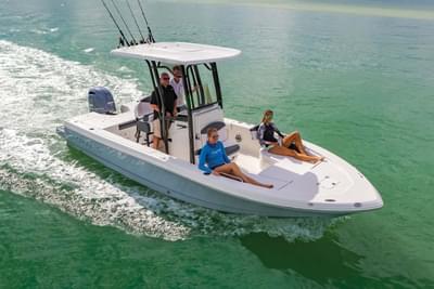 BOATZON | Robalo 226 Cayman 2026