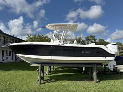 BOATZON | Robalo 240 Center Console 2015