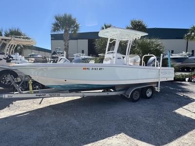 BOATZON | Robalo 246 Cayman 2018