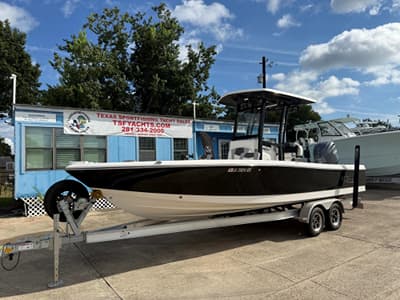 BOATZON | Robalo 246 Cayman 2023