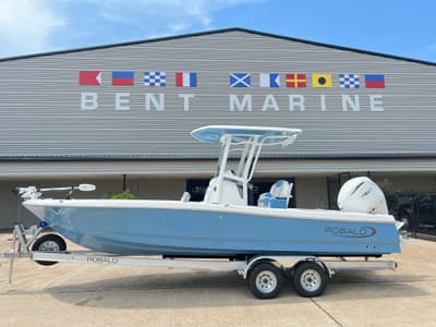 BOATZON | Robalo 246 Cayman 2026 BOATZON | Robalo 246 Cayman 2026