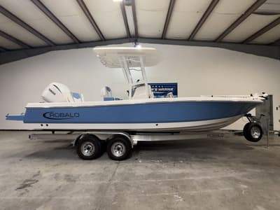 BOATZON | Robalo 246 Cayman 2026