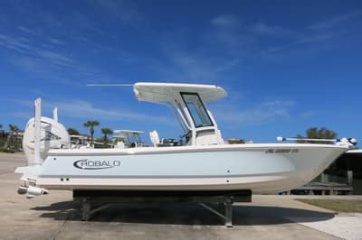 BOATZON | Robalo 266 Cayman 2022