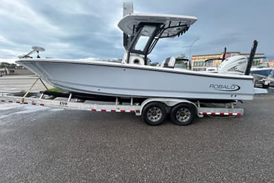 BOATZON | Robalo 266 Cayman 2023