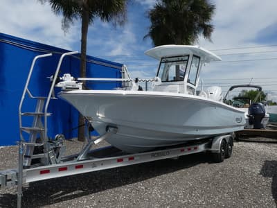 BOATZON | Robalo 266 Cayman 2026