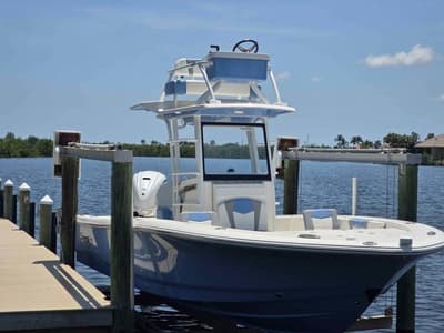 BOATZON | Robalo Cayman 266 SD 2023