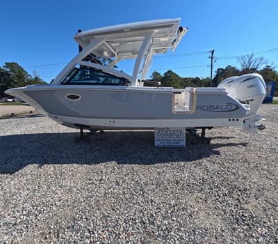 BOATZON | Robalo Dual Console R257 2027