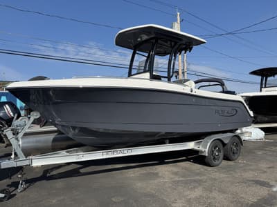 BOATZON | Robalo Explorer R222EX 2025