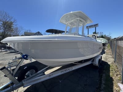 BOATZON | Robalo R 222 EX 2026