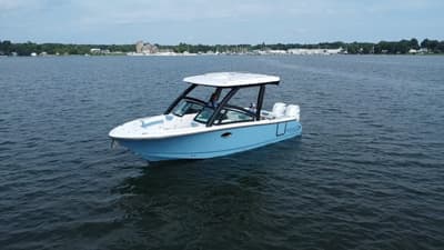 BOATZON | Robalo R 257 Dual Console 2026