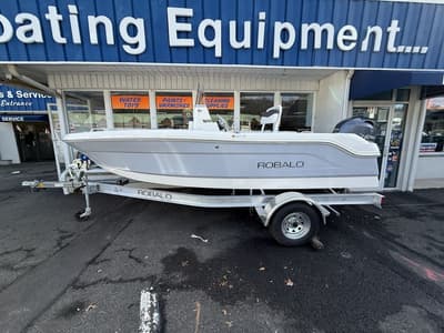 BOATZON | Robalo R160 2026