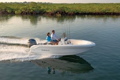 BOATZON | Robalo R160 2026 BOATZON | Robalo R160 2026