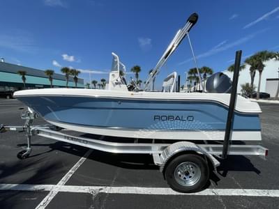 BOATZON | Robalo R160 2026