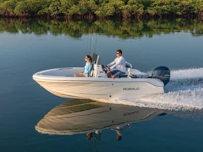 BOATZON | Robalo R160 2026