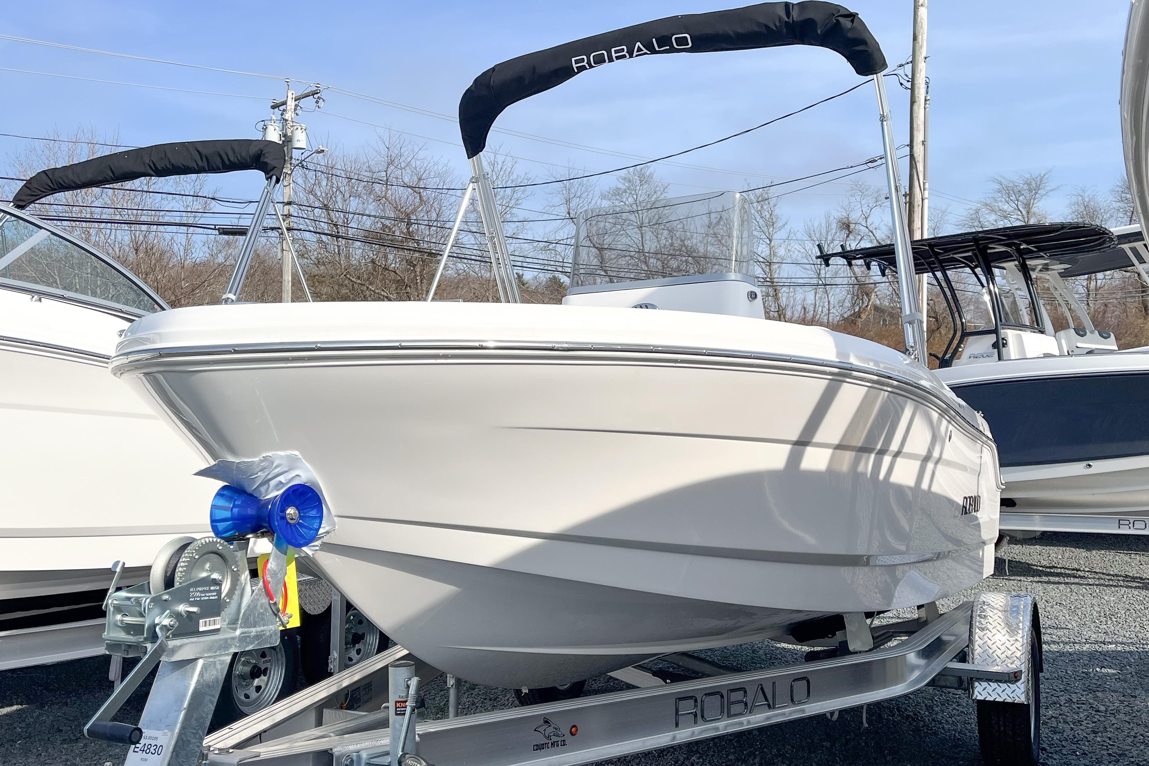 Robalo R160 Center Console 2026