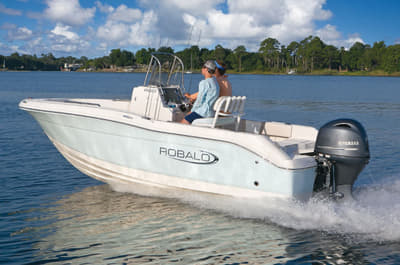 BOATZON | Robalo R180 2026
