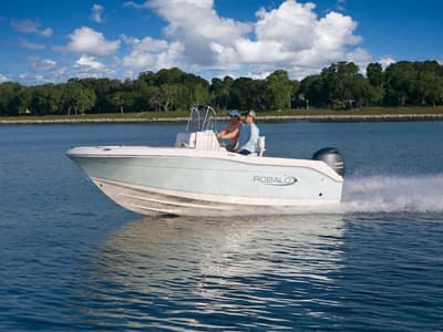 BOATZON | Robalo R180 2026