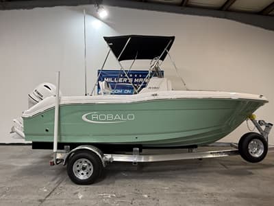 BOATZON | Robalo R180 2027