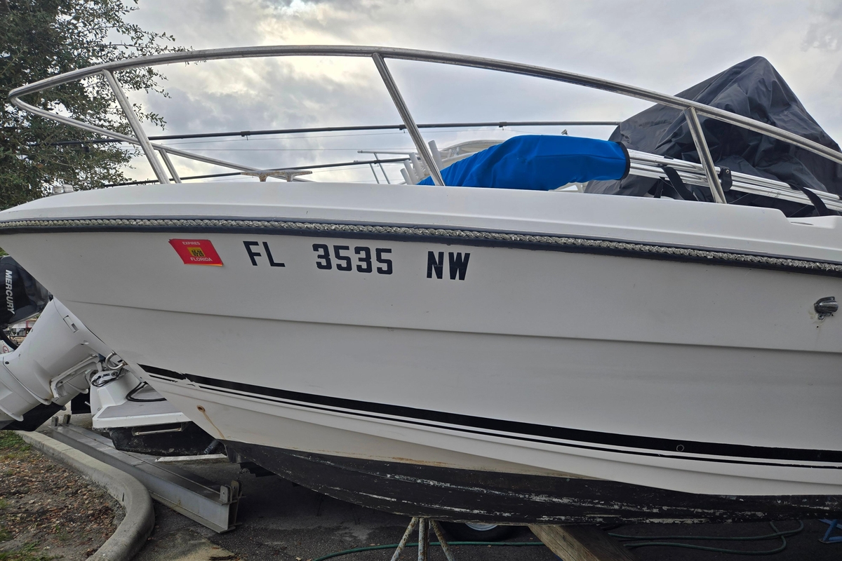 1993 Robalo R180 Center Console - Sold Boat