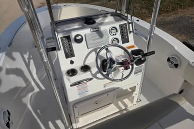 BOATZON | Robalo R180 Center Console 2017 BOATZON | Robalo R180 Center Console 2017