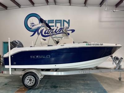 BOATZON | Robalo R180 Center Console 2018