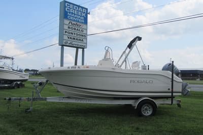 BOATZON | Robalo R180 Center Console 2018