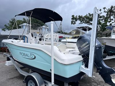 BOATZON | Robalo R180 Center Console 2020