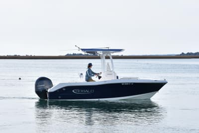 BOATZON | Robalo R180 Center Console 2021