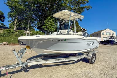 BOATZON | Robalo R180 Center Console 2024