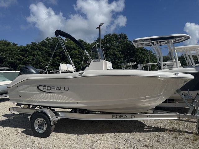 2025 Robalo R180 Center Console - Sold Boat