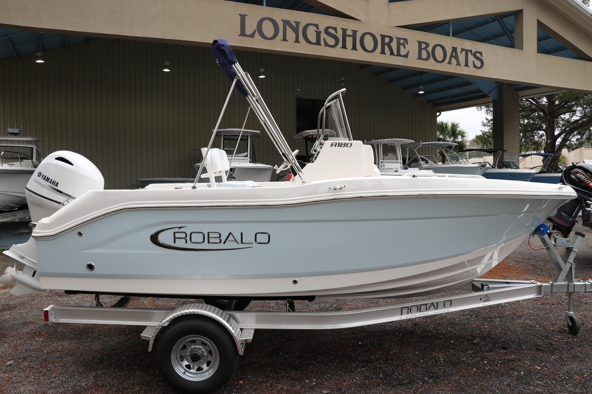 2026 Robalo R180 Center Console - Sold Boat