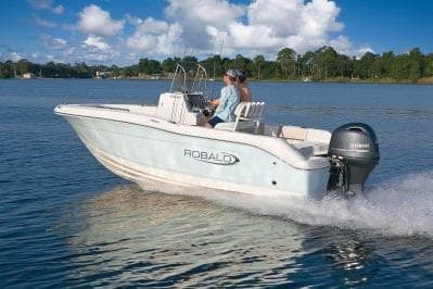BOATZON | Robalo R180 Center Console 2026