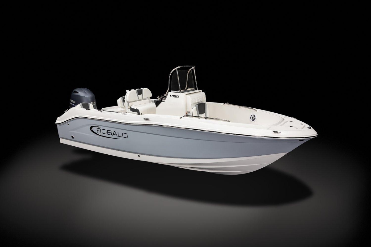 2026 Robalo R180 Center Console - Sold Boat
