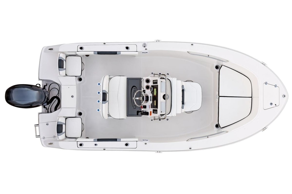 2026 Robalo R180 Center Console - Sold Boat
