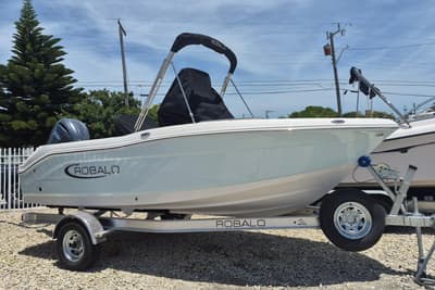 BOATZON | Robalo R180 Center Console 2026