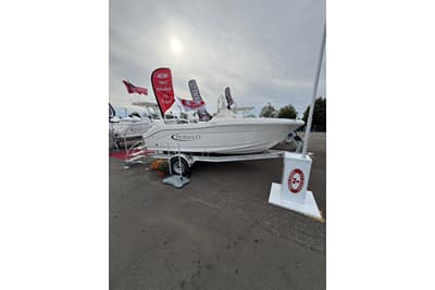 BOATZON | Robalo R180 Center Console 2027