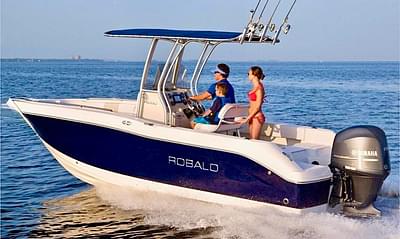 BOATZON | Robalo R200 2015