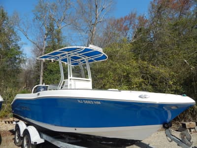 BOATZON | Robalo R200 2018