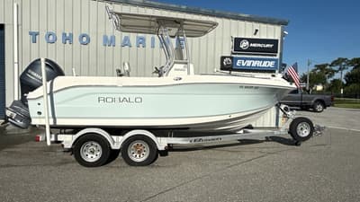 BOATZON | Robalo R200 Center Console 2016