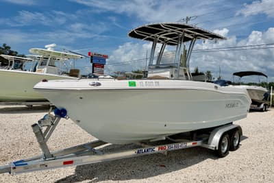 BOATZON | Robalo R200 Center Console 2017 BOATZON | Robalo R200 Center Console 2017
